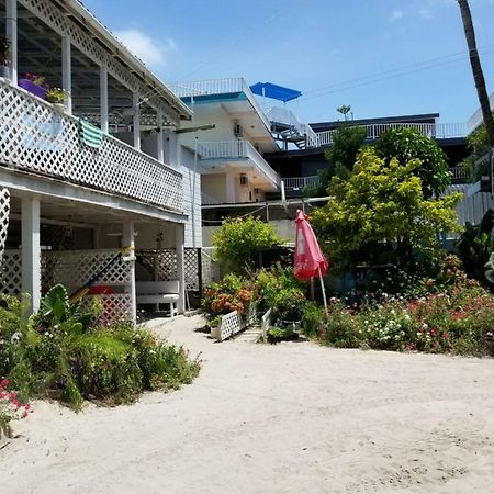 Chapito'S Apartment 3 Caye Caulker Exterior photo